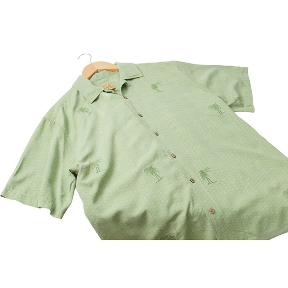 Jos A Bank Palm Tree Green Short Sleeve Button Down Shirt Size Medium Silk - Picture 5 of 7